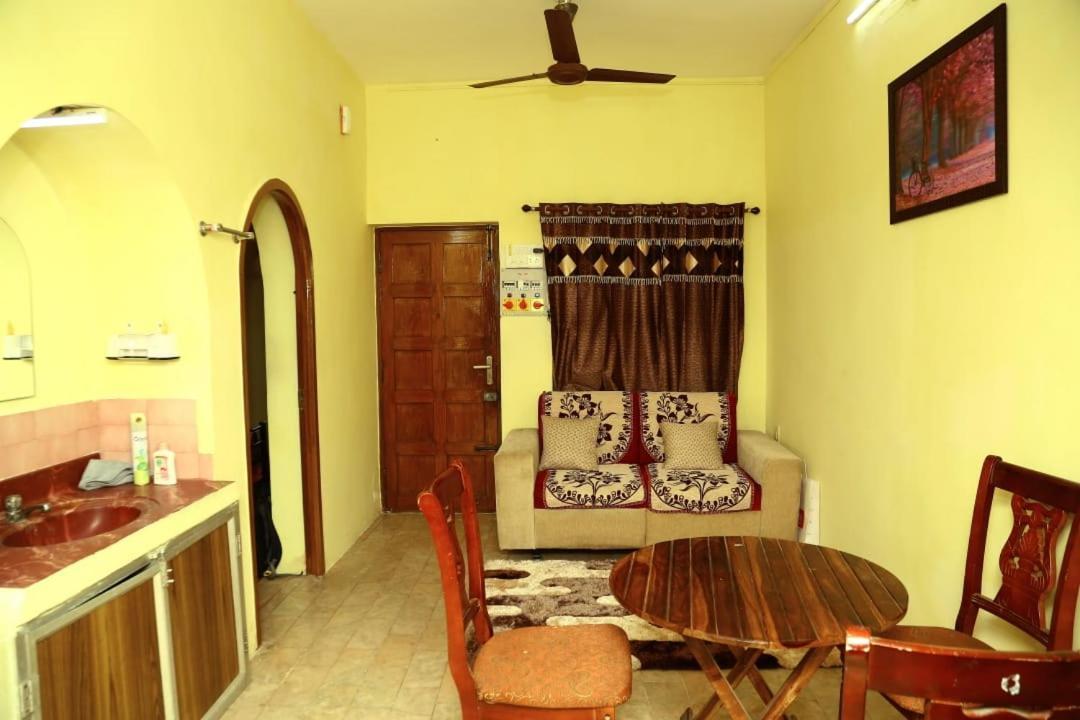 Apartment Nive's Of Peace Chennai